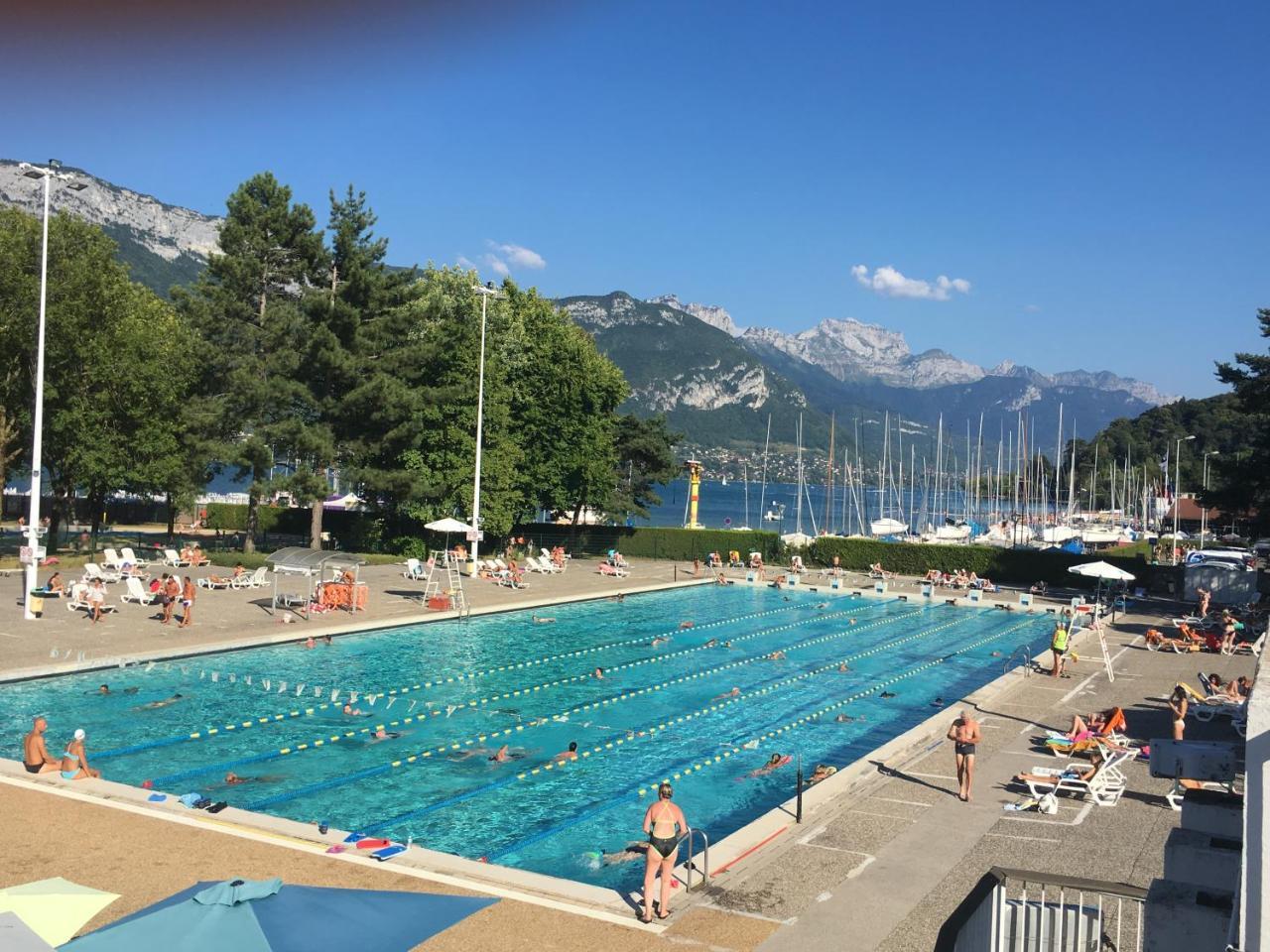 Carpe Diem Annecy Luaran gambar